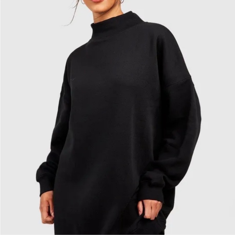 NWT Get Choosy Oversized Boyfriend Sweater - Black - Large
